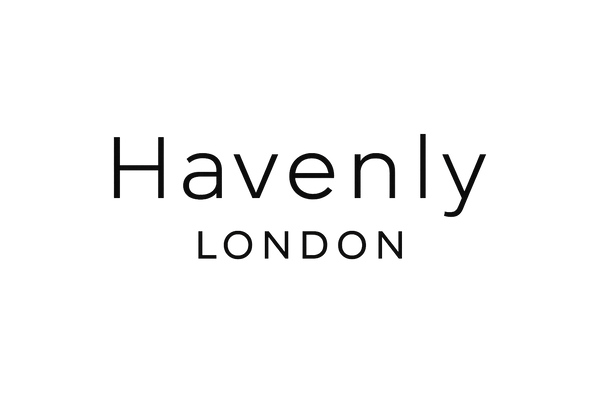 "Havenly | LONDON"_ thin montserat_ black_ transparent BG